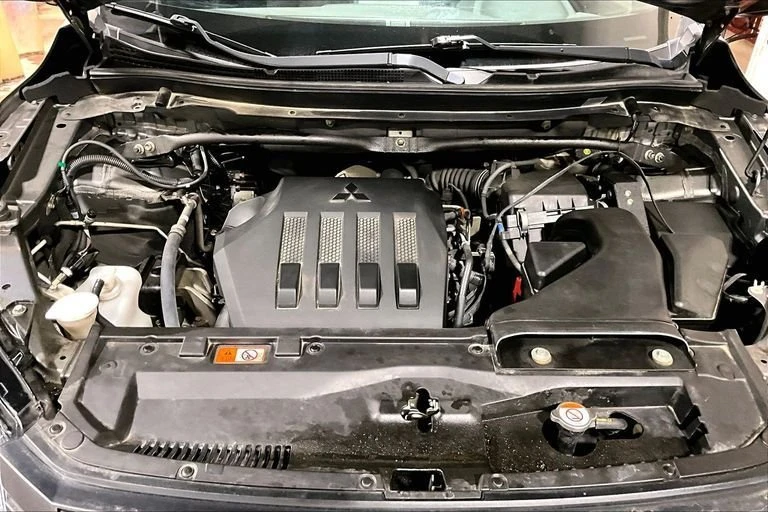 2023 Mitsubishi Eclipse Cross - Image 15 of 16