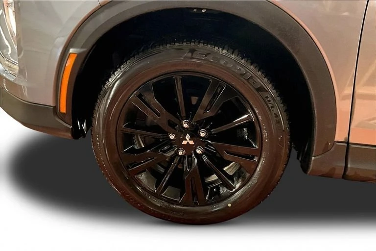 2023 Mitsubishi Eclipse Cross - Image 16 of 16