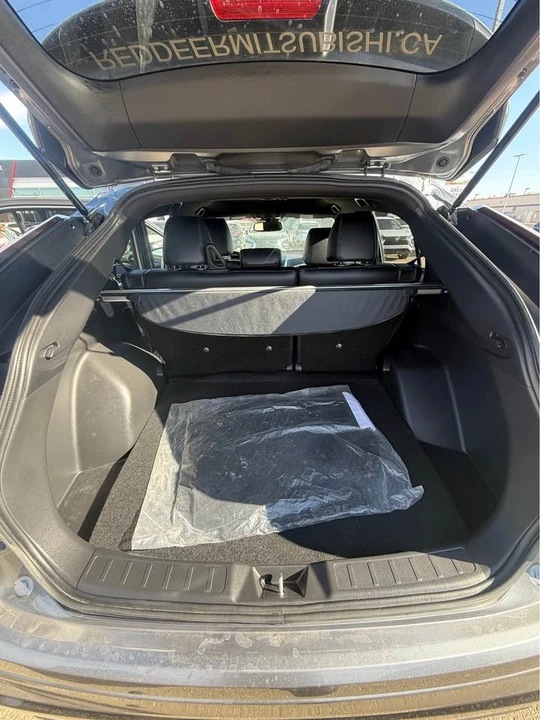 2023 Mitsubishi Eclipse Cross - Image 3 of 11