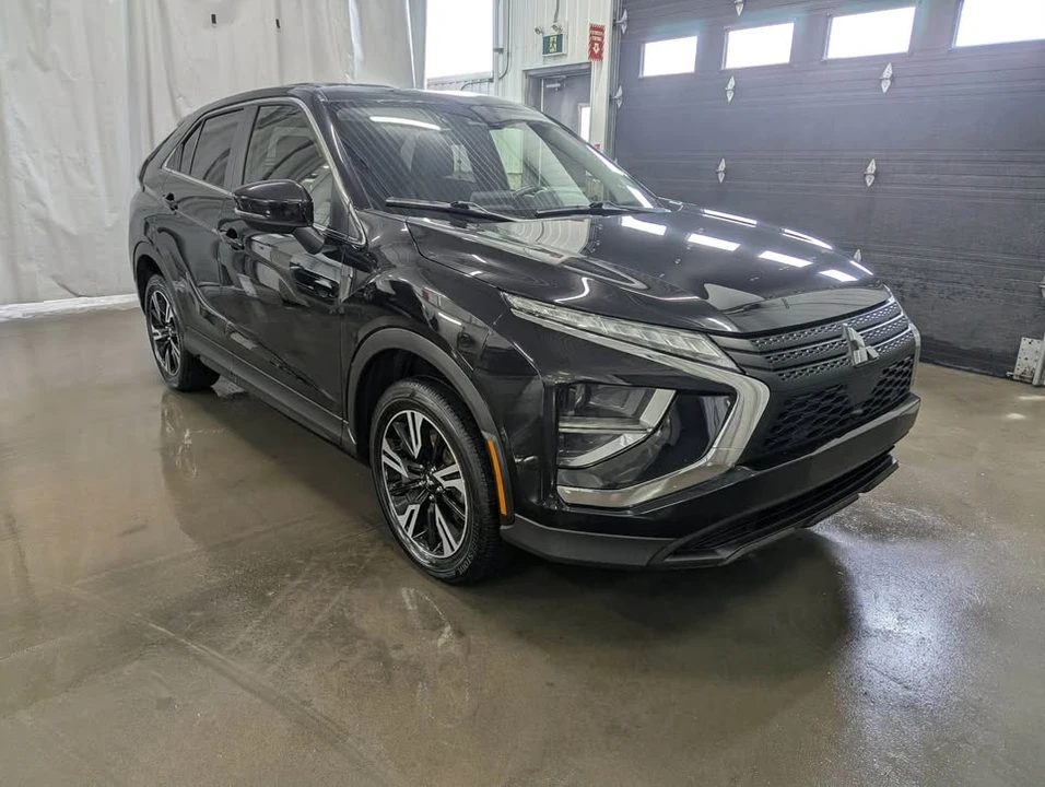 2023 Mitsubishi Eclipse Cross - Image 3 of 20