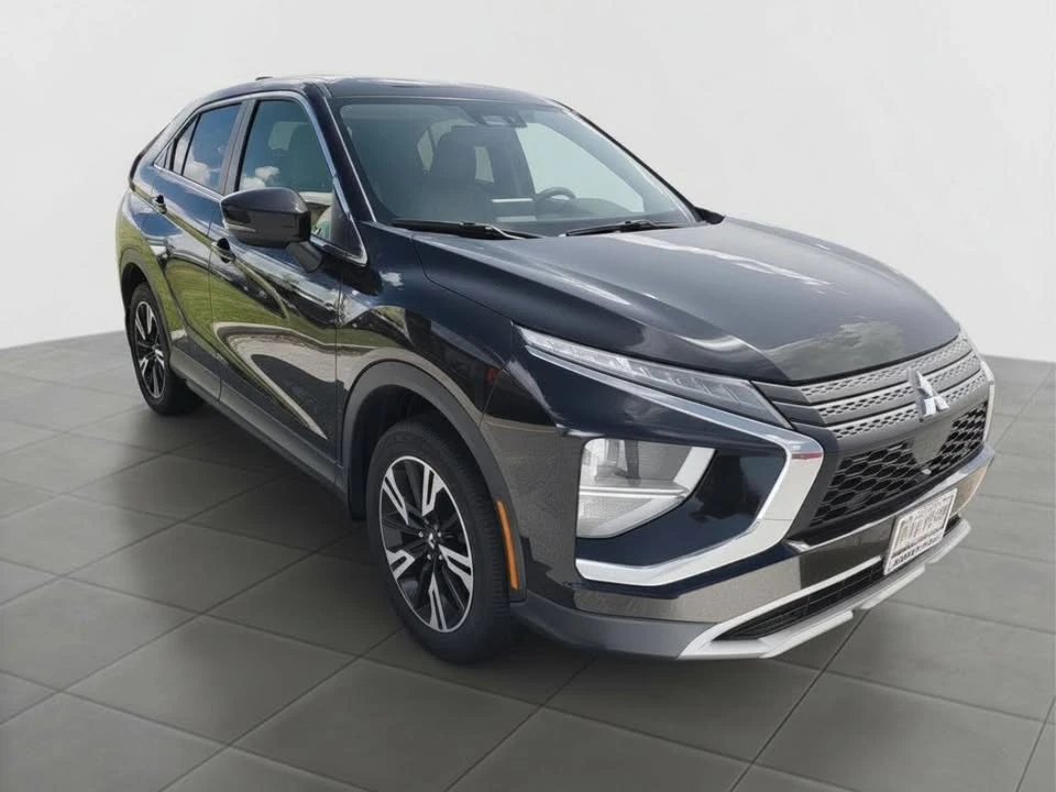 2023 Mitsubishi Eclipse Cross - Image 3 of 20