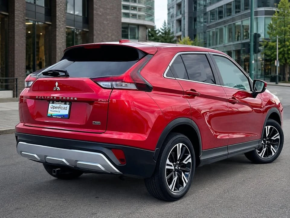2023 Mitsubishi Eclipse Cross - Image 3 of 6