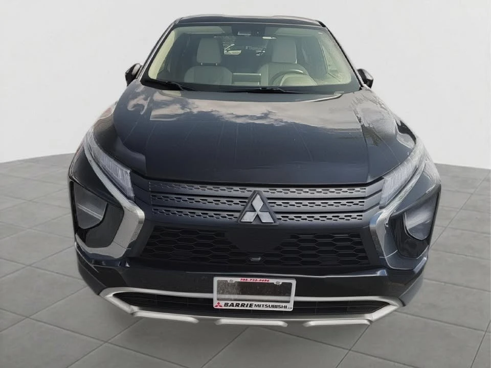 2023 Mitsubishi Eclipse Cross - Image 2 of 20