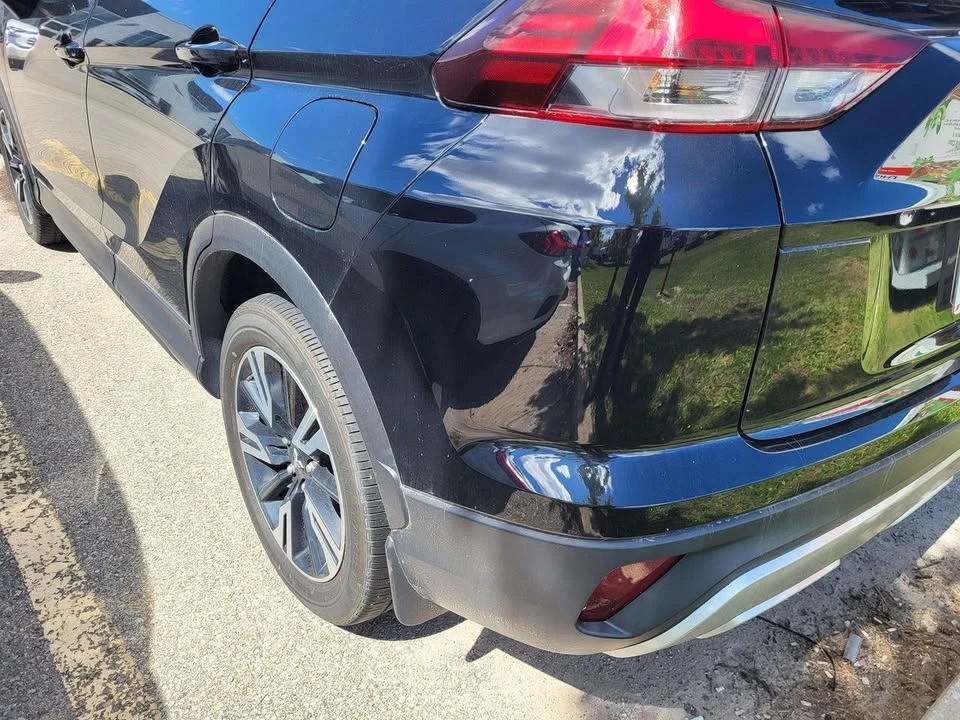 2023 Mitsubishi Eclipse Cross - Image 12 of 20