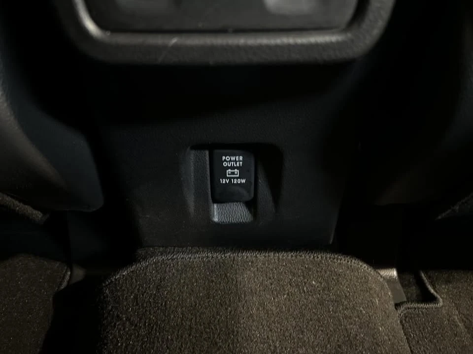 2023 Mitsubishi Eclipse Cross - Image 14 of 20