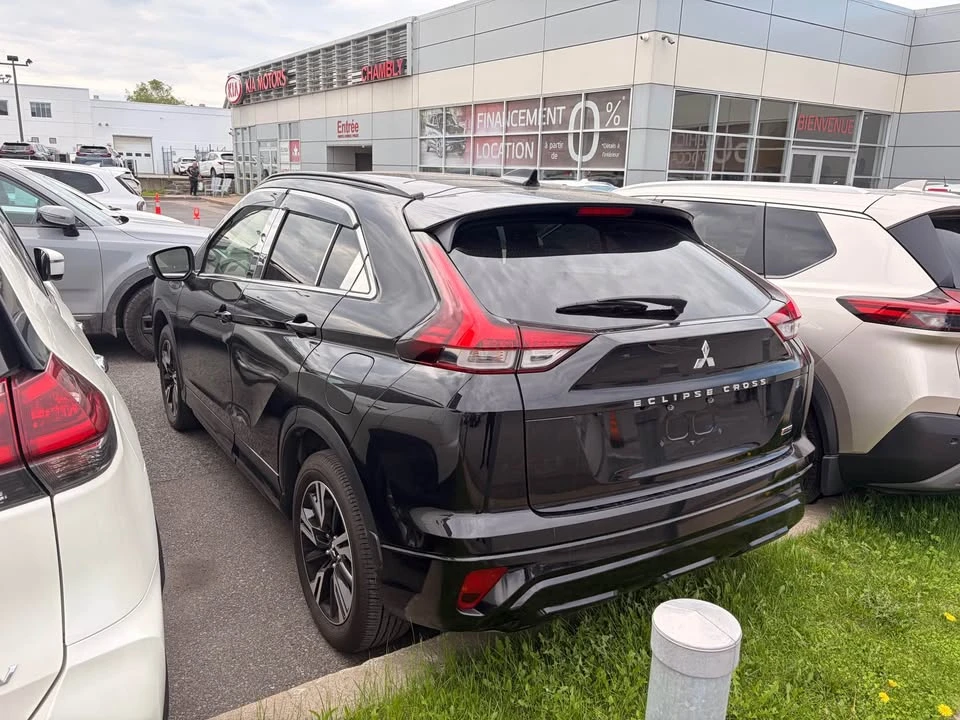 2023 Mitsubishi Eclipse Cross - Image 5 of 12