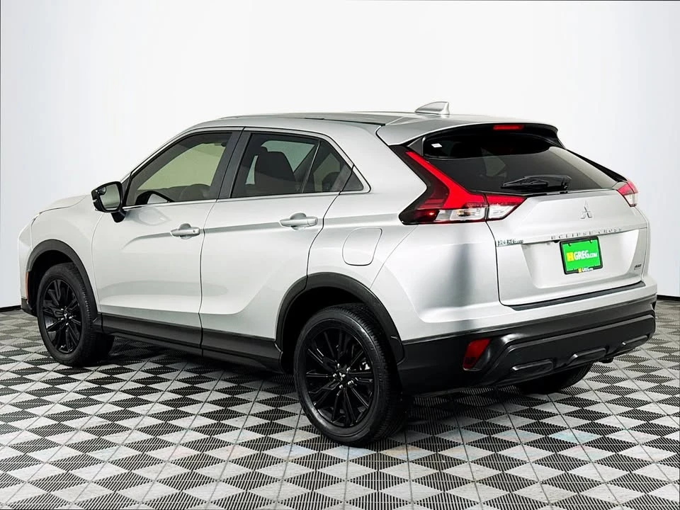 2023 Mitsubishi Eclipse Cross - Image 4 of 8