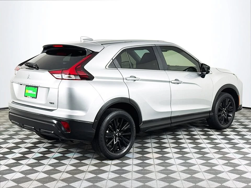 2023 Mitsubishi Eclipse Cross - Image 6 of 8