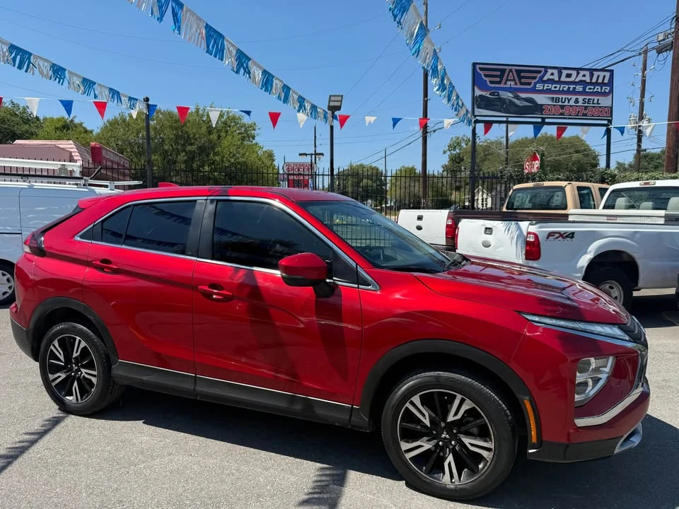 2023 Mitsubishi Eclipse Cross - Image 2 of 17