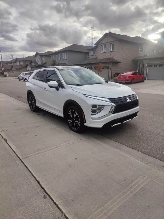 2023 Mitsubishi Eclipse Cross - Image 6 of 19