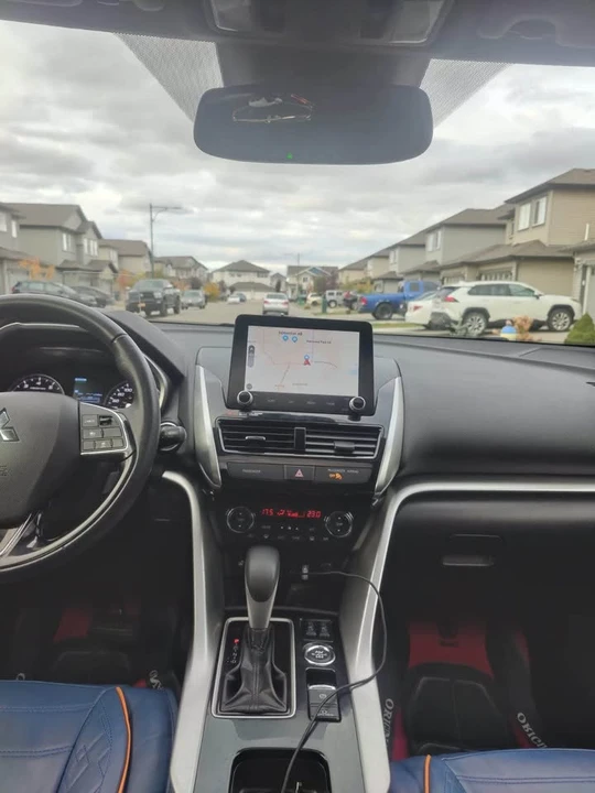 2023 Mitsubishi Eclipse Cross - Image 7 of 19
