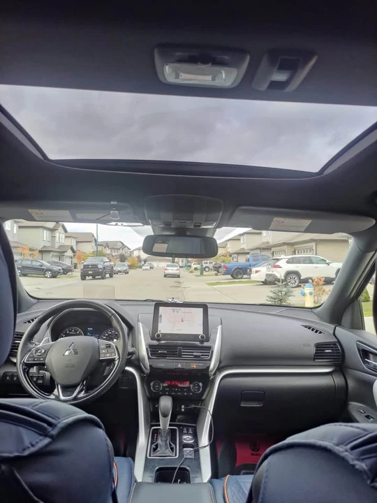 2023 Mitsubishi Eclipse Cross - Image 9 of 19