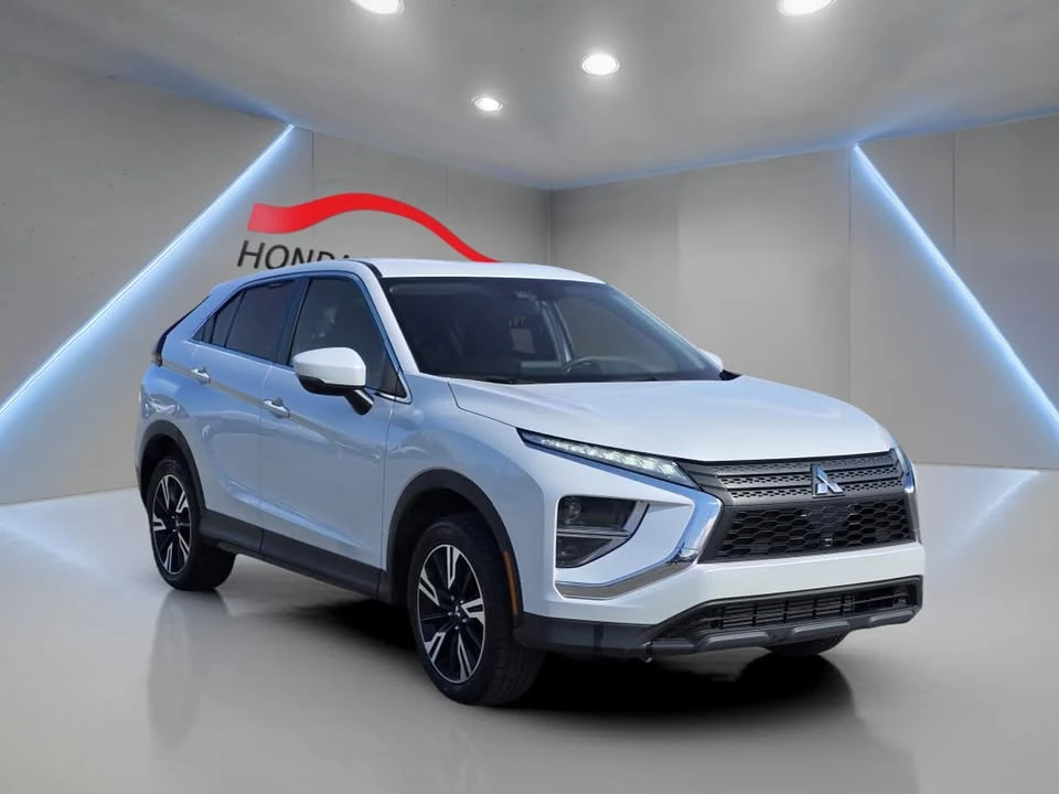 2023 Mitsubishi Eclipse Cross - Image 8 of 10