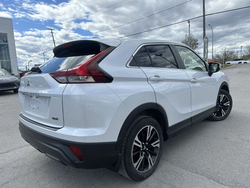 2023 Mitsubishi Eclipse Cross - Image 18 of 20