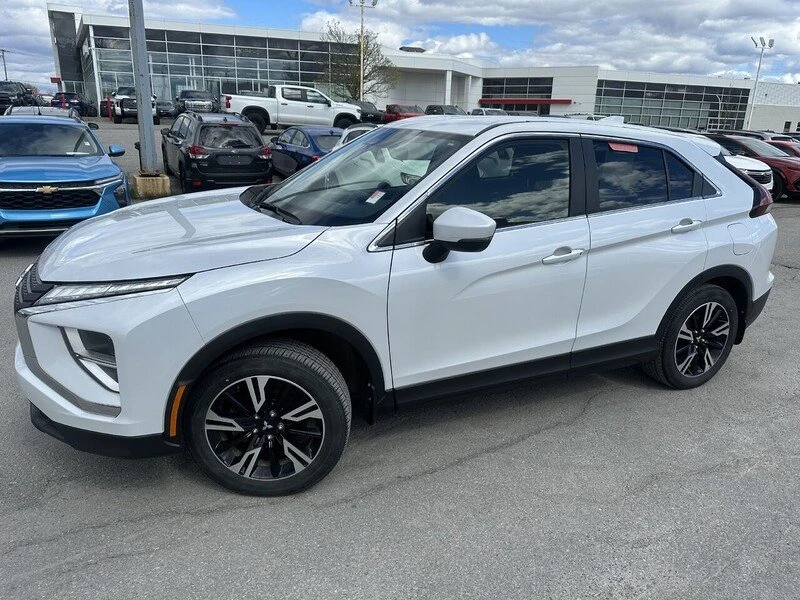 2023 Mitsubishi Eclipse Cross - Image 14 of 20