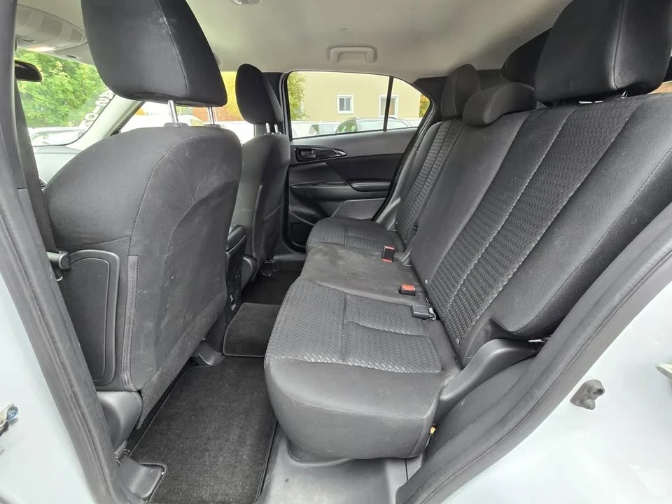 2023 Mitsubishi Eclipse Cross - Image 10 of 20