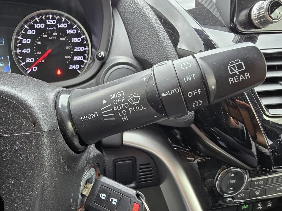 2023 Mitsubishi Eclipse Cross - Image 18 of 20