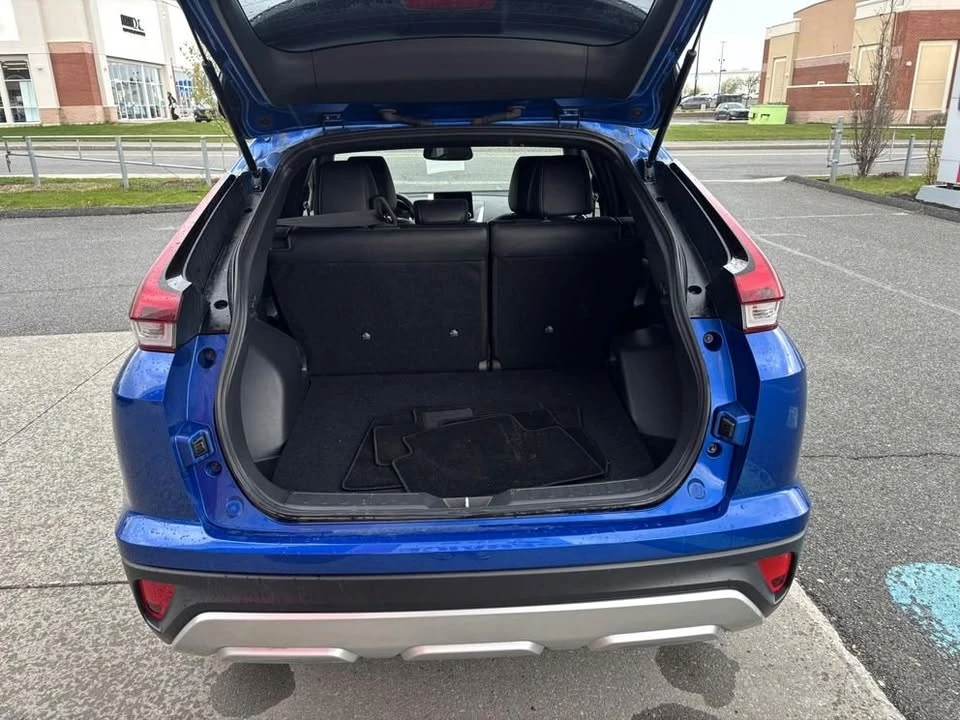 2023 Mitsubishi Eclipse Cross - Image 6 of 10