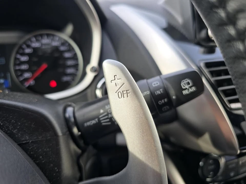 2023 Mitsubishi Eclipse Cross - Image 18 of 20