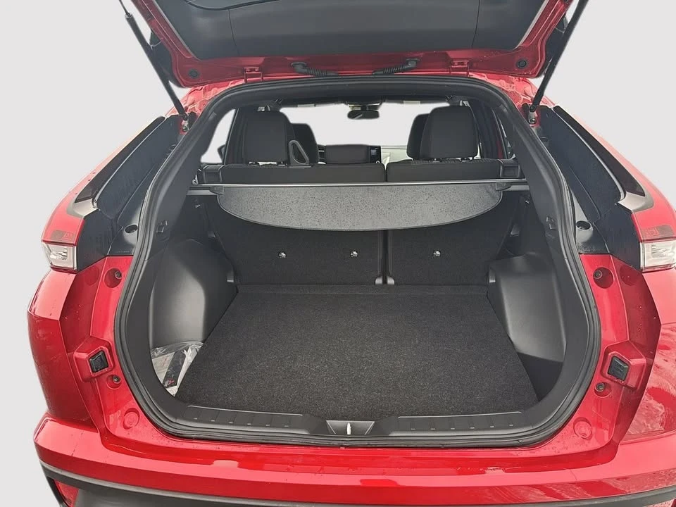 2023 Mitsubishi Eclipse Cross - Image 6 of 10