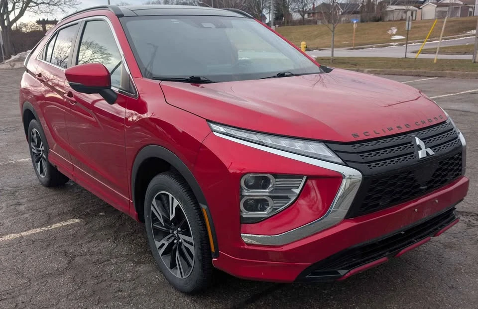 2023 Mitsubishi Eclipse Cross - Image 9 of 20