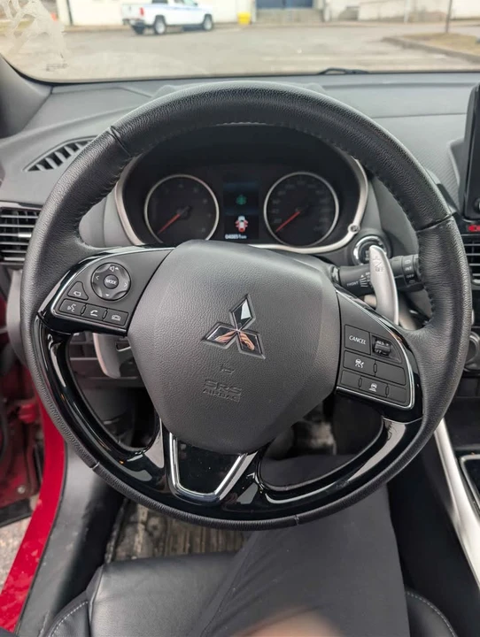 2023 Mitsubishi Eclipse Cross - Image 12 of 20