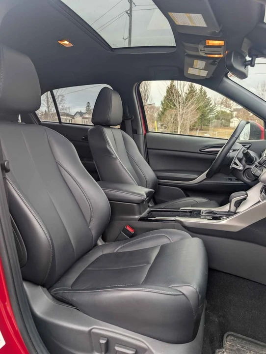 2023 Mitsubishi Eclipse Cross - Image 18 of 20