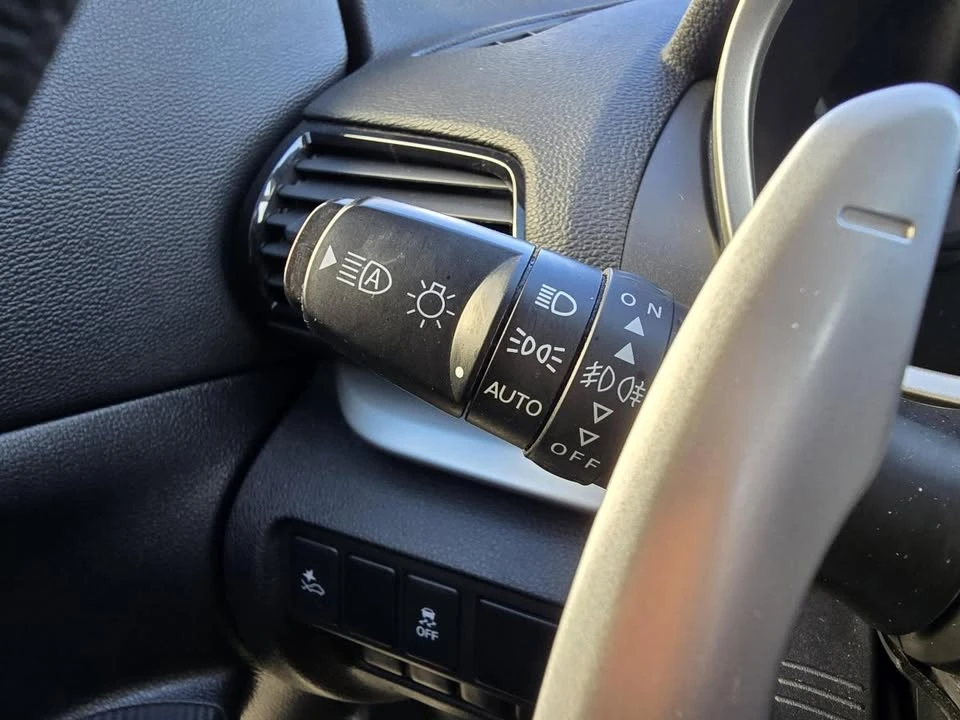2023 Mitsubishi Eclipse Cross - Image 13 of 20
