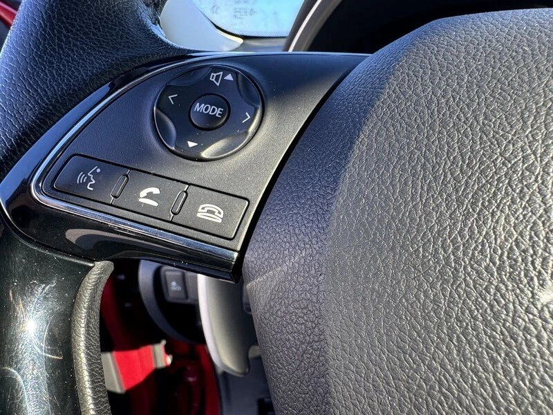 2023 Mitsubishi Eclipse Cross - Image 8 of 20