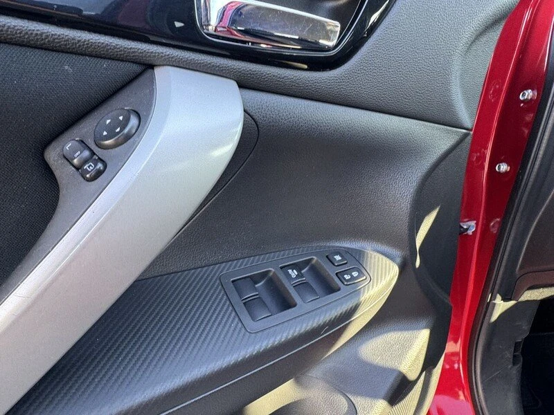 2023 Mitsubishi Eclipse Cross - Image 3 of 20