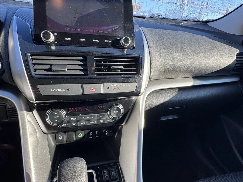 2023 Mitsubishi Eclipse Cross - Image 11 of 20