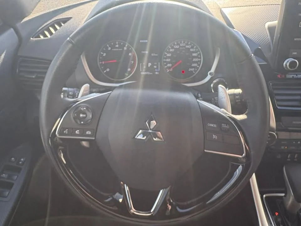 2023 Mitsubishi Eclipse Cross - Image 7 of 10