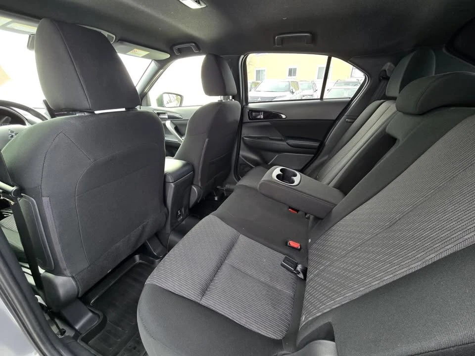 2023 Mitsubishi Eclipse Cross - Image 9 of 20