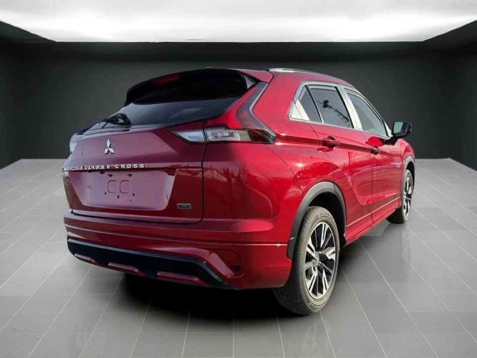 2023 Mitsubishi Eclipse Cross - Image 8 of 10