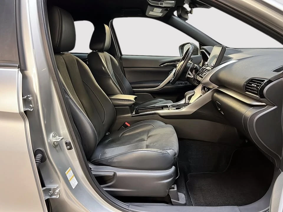 2023 Mitsubishi Eclipse Cross - Image 8 of 20