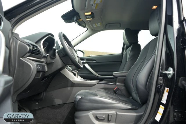 2023 Mitsubishi Eclipse Cross - Image 3 of 20