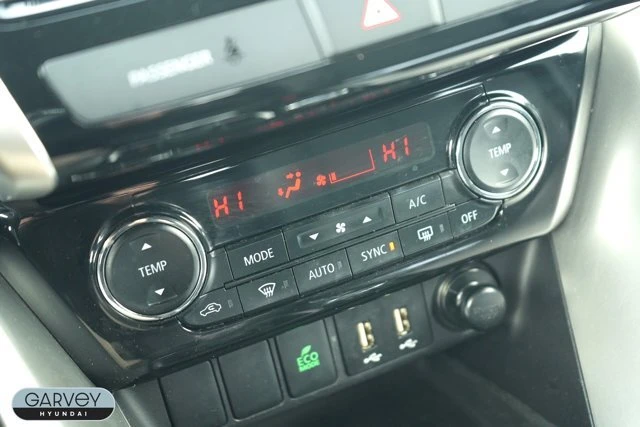 2023 Mitsubishi Eclipse Cross - Image 12 of 20
