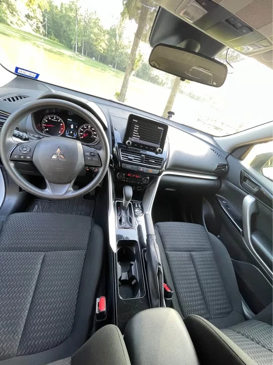 2023 Mitsubishi Eclipse Cross - Image 17 of 20