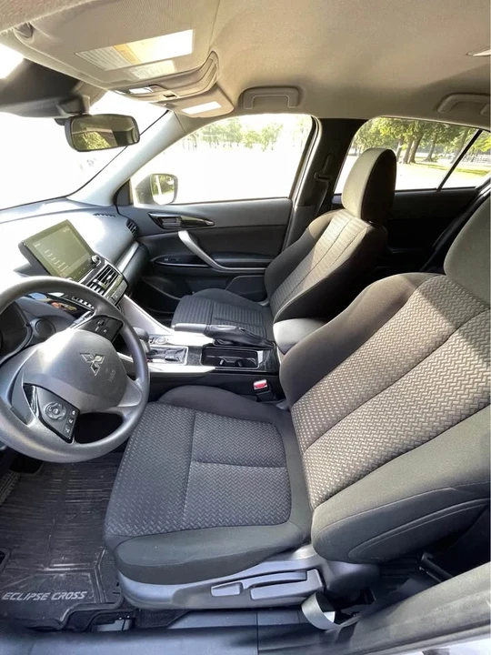 2023 Mitsubishi Eclipse Cross - Image 16 of 20