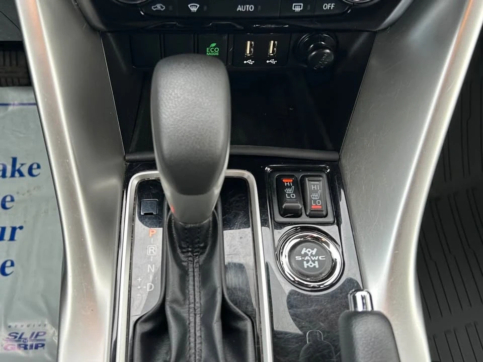2023 Mitsubishi Eclipse Cross - Image 4 of 5