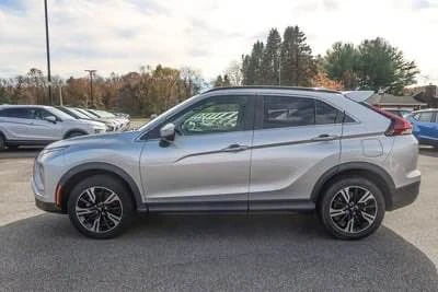 2023 Mitsubishi Eclipse Cross - Image 2 of 5
