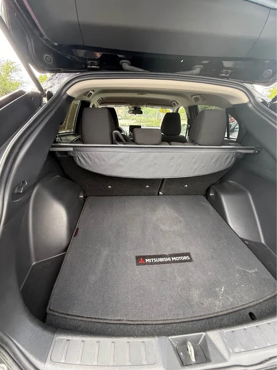 2023 Mitsubishi Eclipse Cross - Image 7 of 9