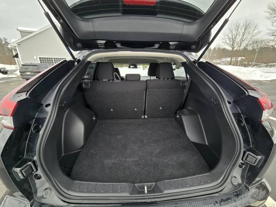 2023 Mitsubishi Eclipse Cross - Image 14 of 17