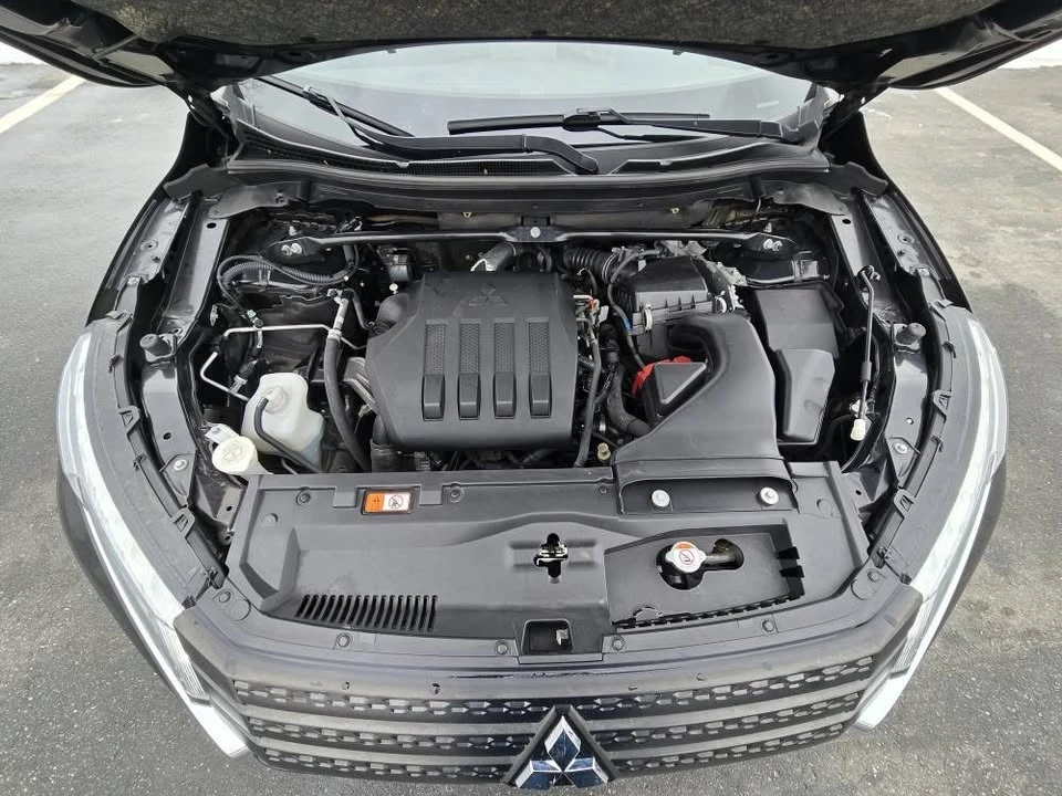 2023 Mitsubishi Eclipse Cross - Image 16 of 17