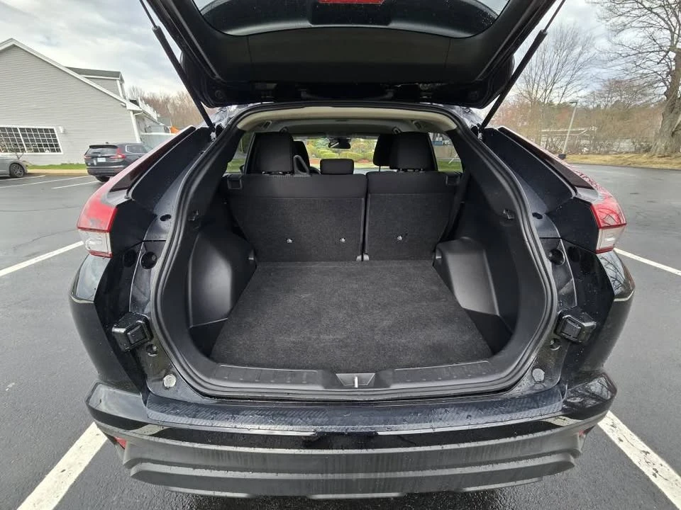 2023 Mitsubishi Eclipse Cross - Image 15 of 17