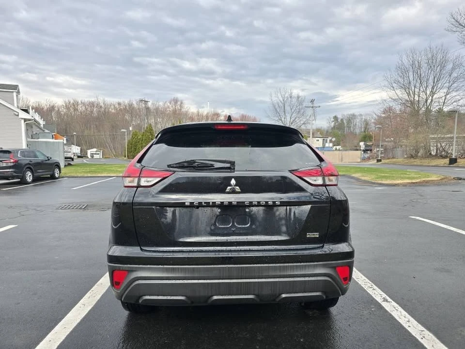 2023 Mitsubishi Eclipse Cross - Image 6 of 17