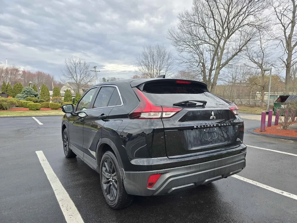 2023 Mitsubishi Eclipse Cross - Image 6 of 17