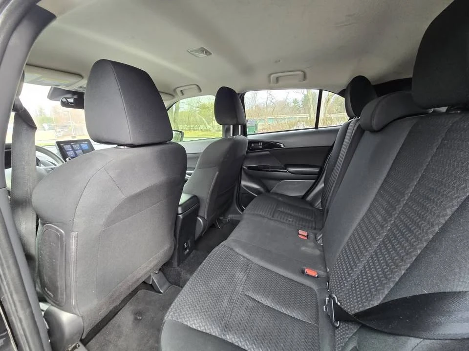 2023 Mitsubishi Eclipse Cross - Image 10 of 17