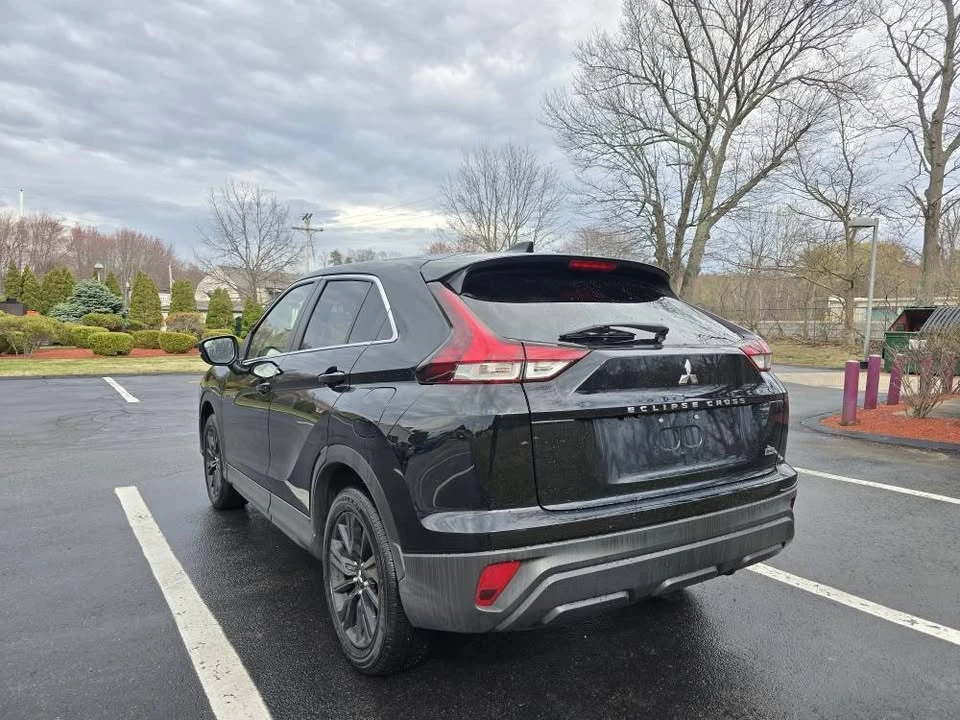 2023 Mitsubishi Eclipse Cross - Image 7 of 17