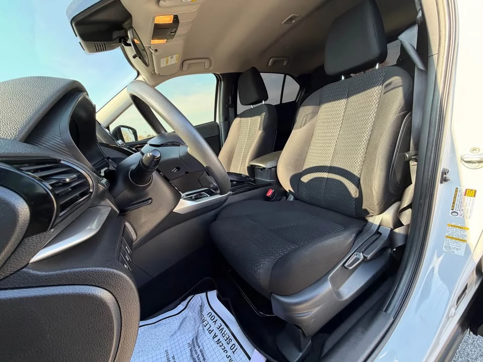 2023 Mitsubishi Eclipse Cross - Image 8 of 20